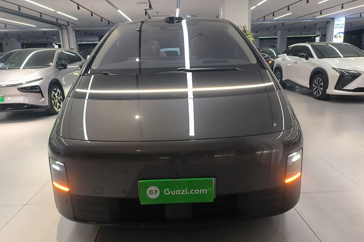 理想汽车 理想MEGA 2025 汽车图片 #3