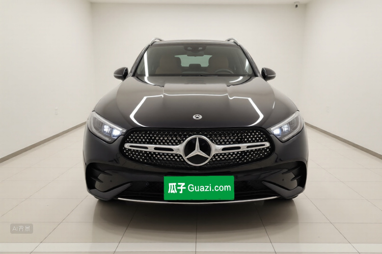 Mercedes-Benz GLC Class 2024 immagine di auto #3