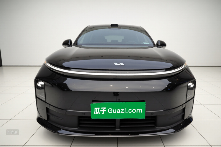 Li L6 2025 image de voiture #3