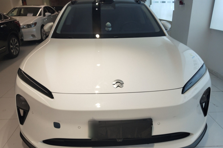 NIO ET5 2023 صورة سيارة #3