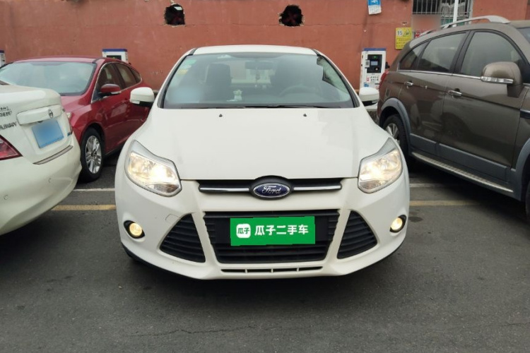 Ford Focus 2015 image de voiture #3