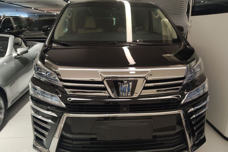 Toyota Vellfire 2022 #3 Toyota Vellfire 2022 صورة سيارة #3