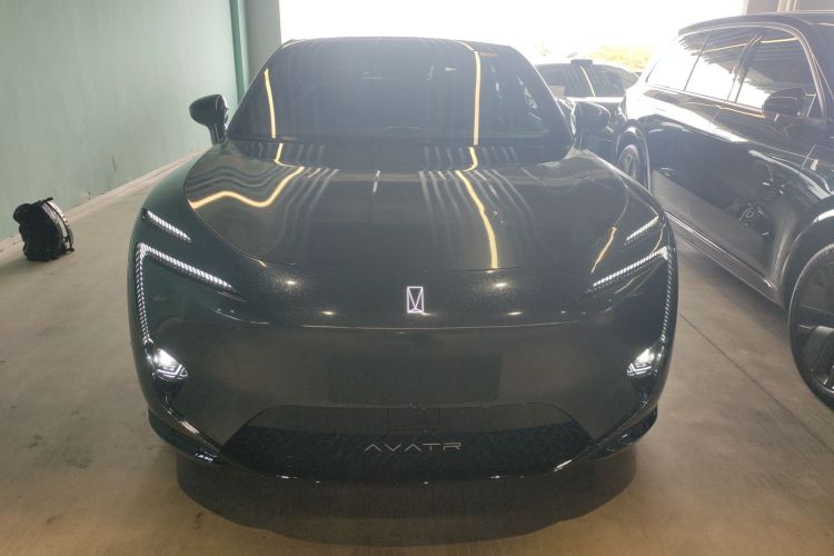 Avatr 11 2024 car image #3