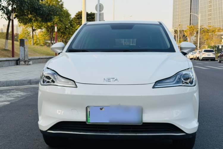 哪吒汽车 哪吒V 2023 #3 哪吒汽车 哪吒V 2023 汽车图片 #3