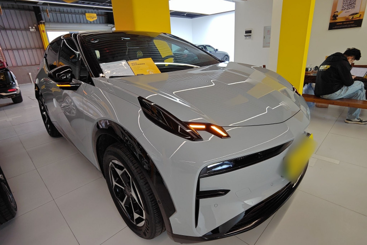 Zeekr X 2025 car image #3
