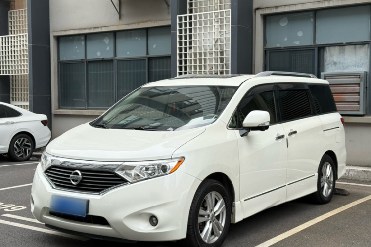 日产 贵士 2018 汽车图片 #3