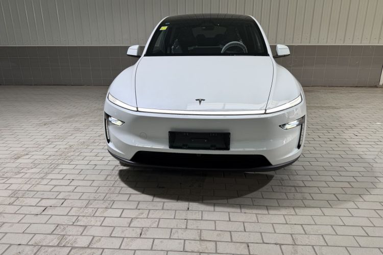 特斯拉 Model Y L 2025 汽车图片 #3