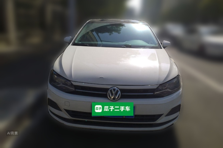 Volkswagen Polo 2020 car image #3