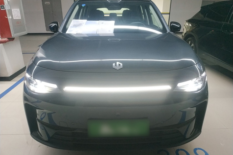 零跑汽车 零跑C10 2024 汽车图片 #3