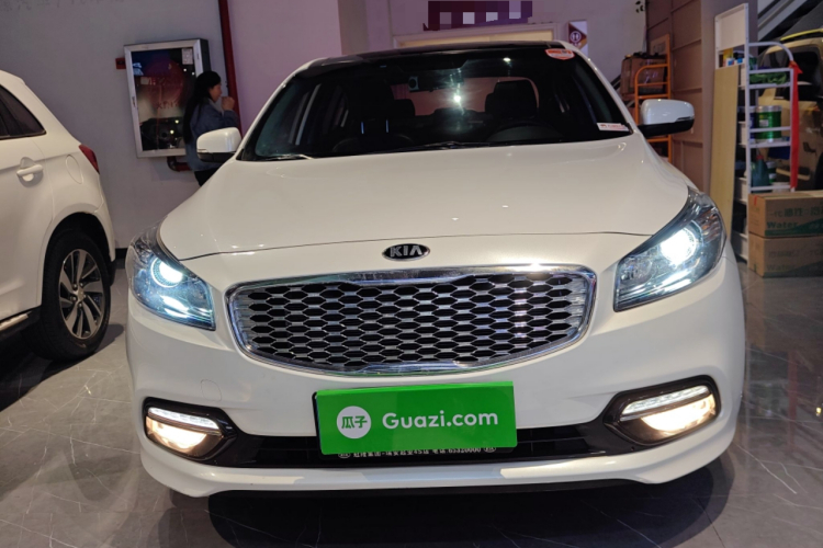 起亚 起亚K4 2017 汽车图片 #3