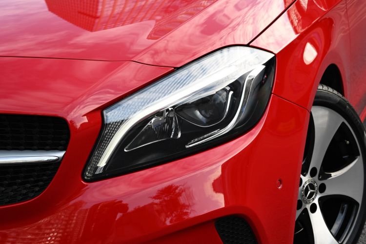 Mercedes-Benz A Class (Imported) 2018 car image #3