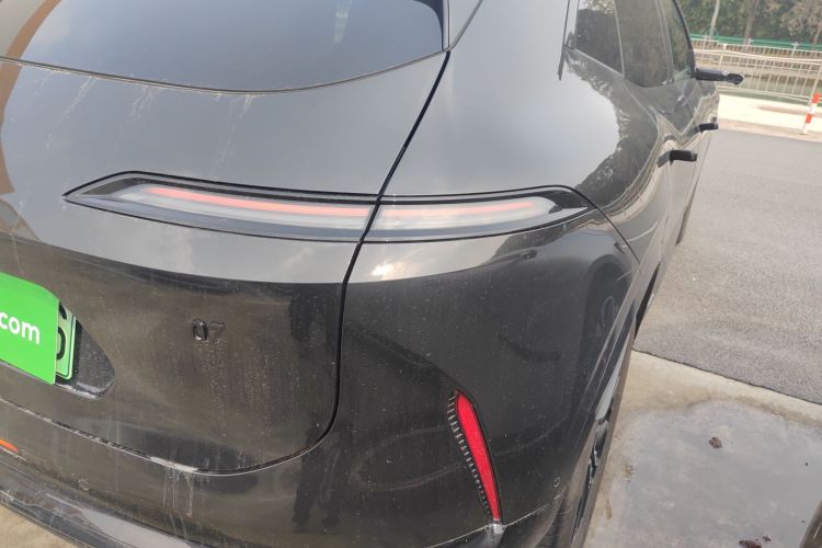 Avatr 07 2025 car image #3