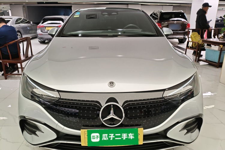 Mercedes-Benz EQE Class 2023 car image #3