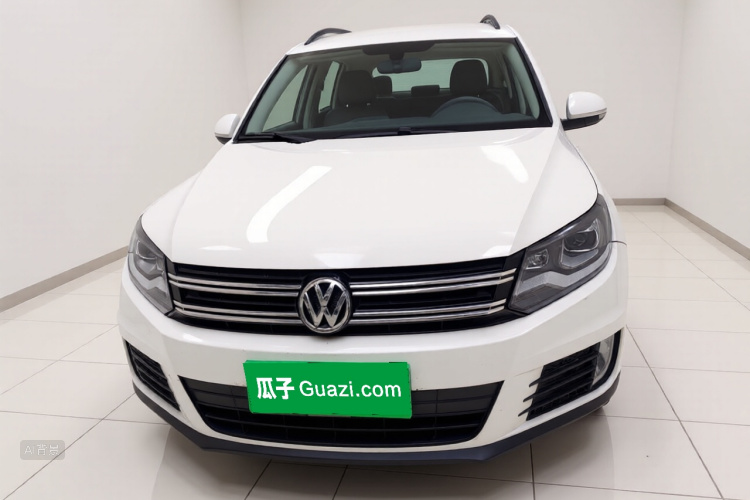 Volkswagen Tiguan 2016 car image #3