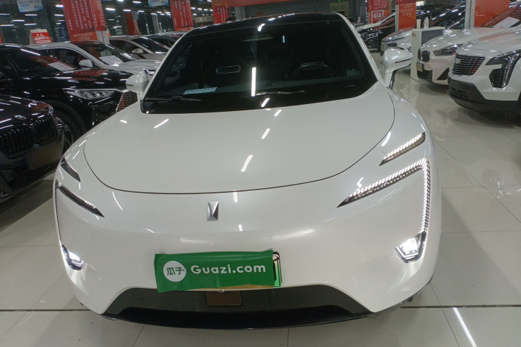 Avatr 11 2023 #3 Avatr 11 2023 car image #3