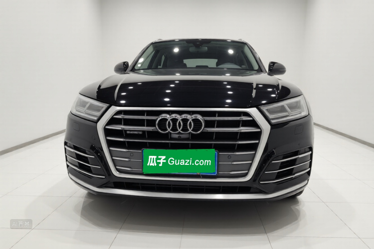 Audi Q5L 2020 صورة سيارة #3