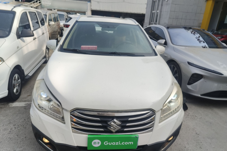 Suzuki S-Cross 2014 immagine di auto #3