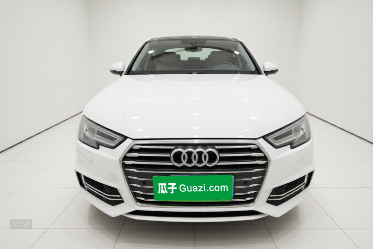 Audi A4L 2020 car image #3