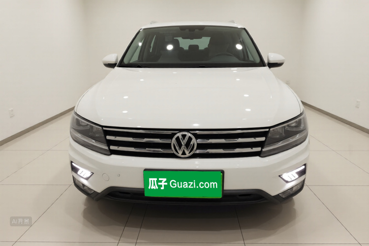 Volkswagen Tiguan L 2017 #3 Volkswagen Tiguan L 2017 car image #3