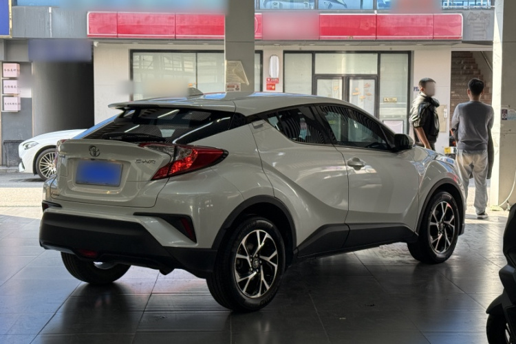 Toyota 2020 car image #3