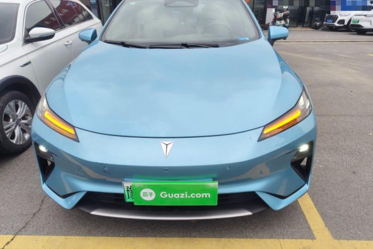 Deepal L07 2025 صورة سيارة #3