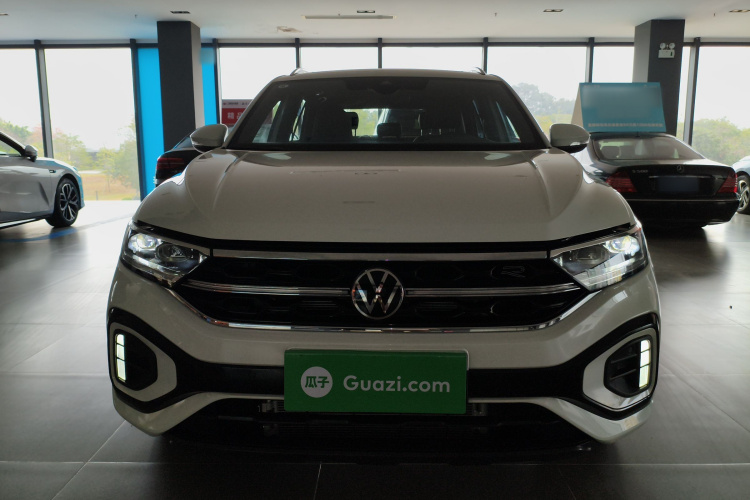 T-Roc 2025 car image #3
