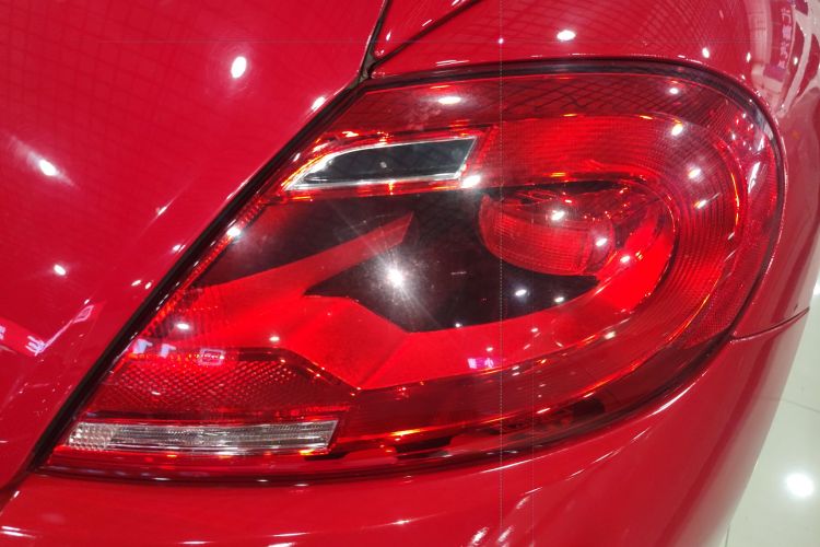 Volkswagen Beetle 2015 immagine di auto #3