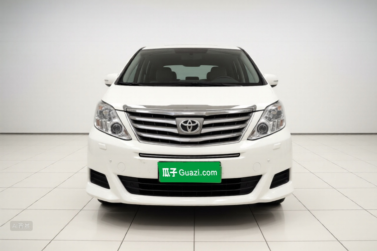 Toyota 2015 car image #3