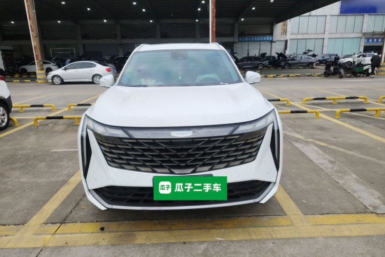 GEELY Boyue L 2024 car image #3