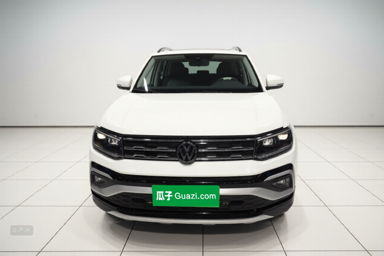 Volkswagen T-Cross 2021 #3 Volkswagen T-Cross 2021 car image #3