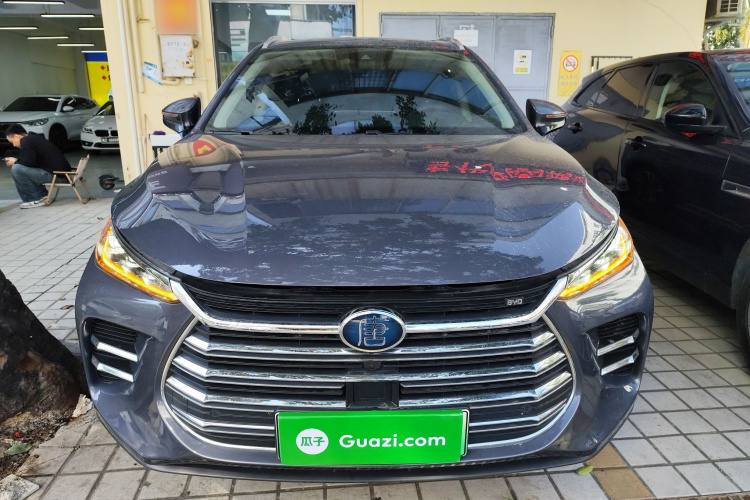 BYD Tang New Energy 2019 #3 BYD Tang New Energy 2019 car image #3