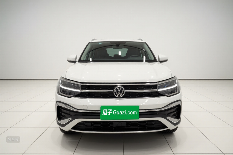 Volkswagen Tharu 2025 car image #3