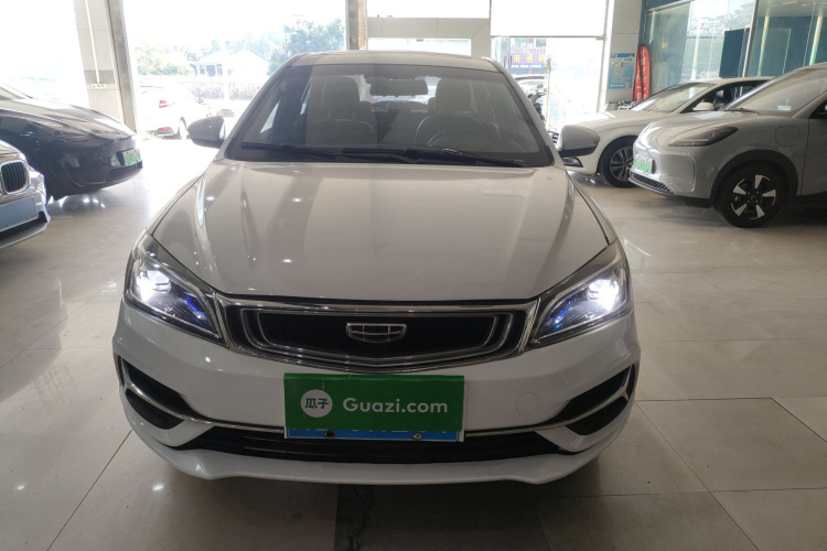 GEELY Emgrand 2019 #3 GEELY Emgrand 2019 car image #3