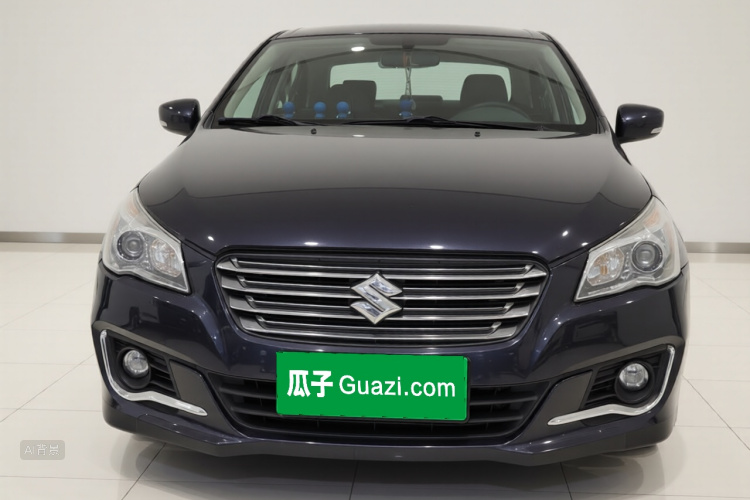 Suzuki Ciaz 2015 изображение автомобиля #3