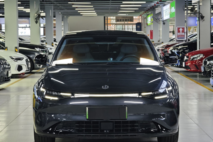 零跑汽车 零跑C01 2025 汽车图片 #3