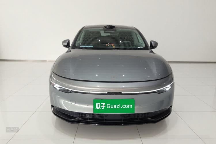 极氪 极氪007 2024 汽车图片 #3