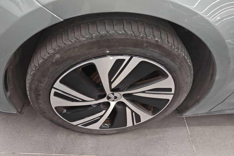 蔚来 蔚来ET5 2023 汽车图片 #3