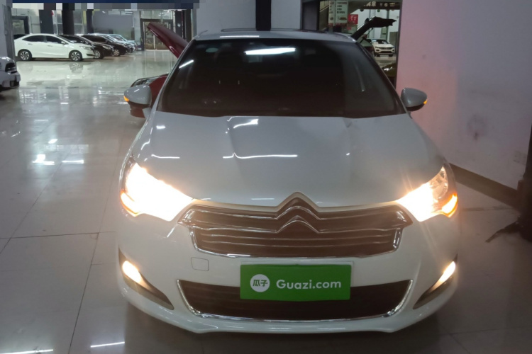 Citroen C4L 2015 car image #3