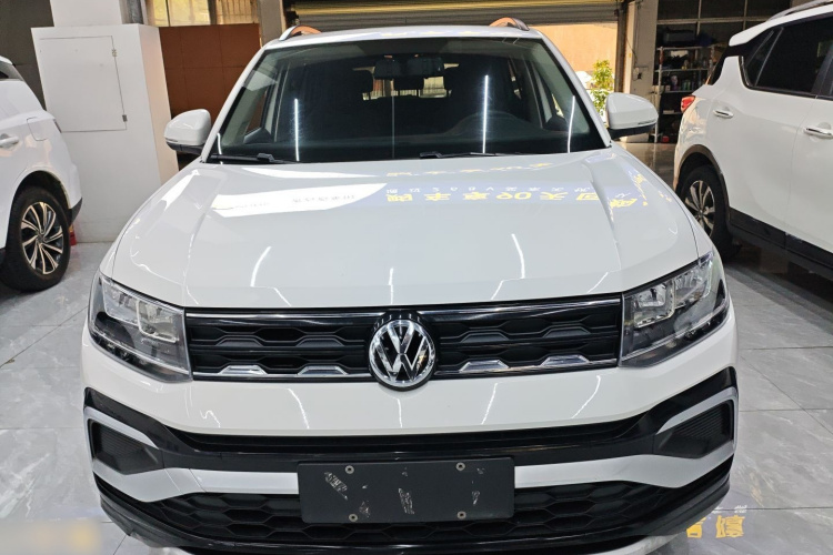 Volkswagen T-Cross 2020 #3 Volkswagen T-Cross 2020 car image #3