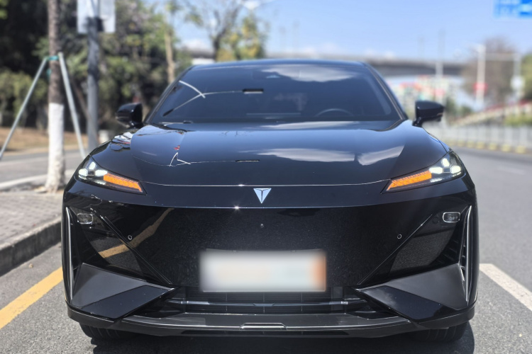 Deepal S07 2024 car image #3