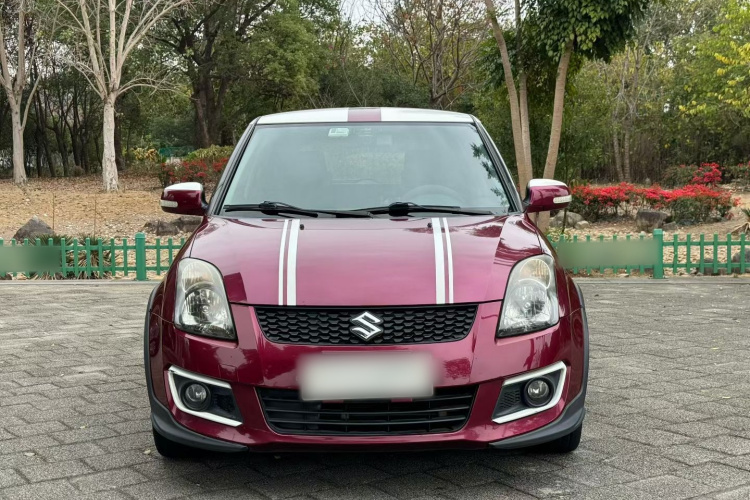 Suzuki Swift 2016 car image #3