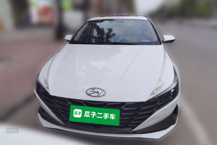 Hyundai Elantra 2022 car image #3