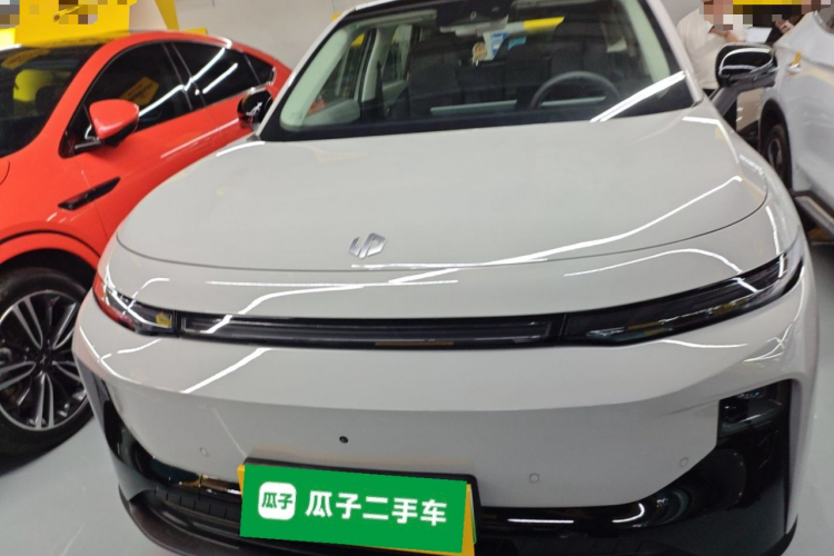 零跑汽车 零跑B10 2025 汽车图片 #3