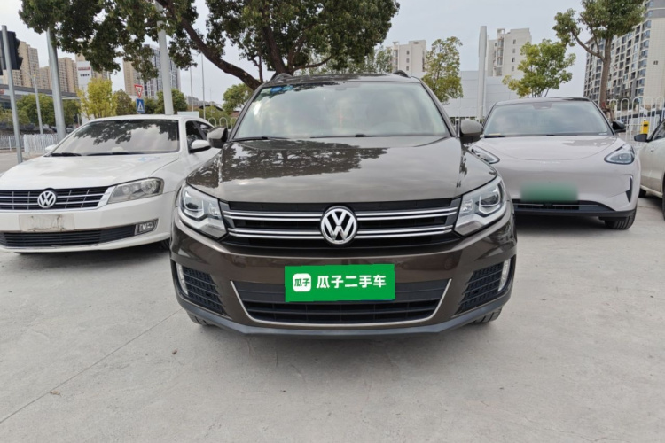 Volkswagen Tiguan 2016 car image #3