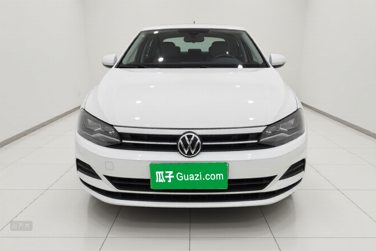 Polo 2023 car image #3
