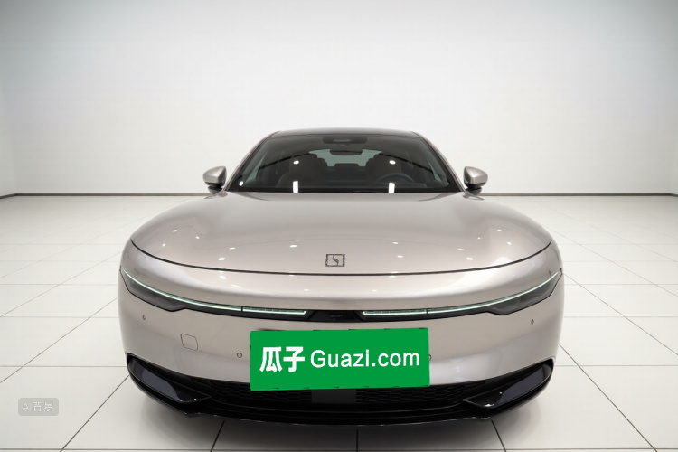 极氪 极氪007 2024 汽车图片 #3