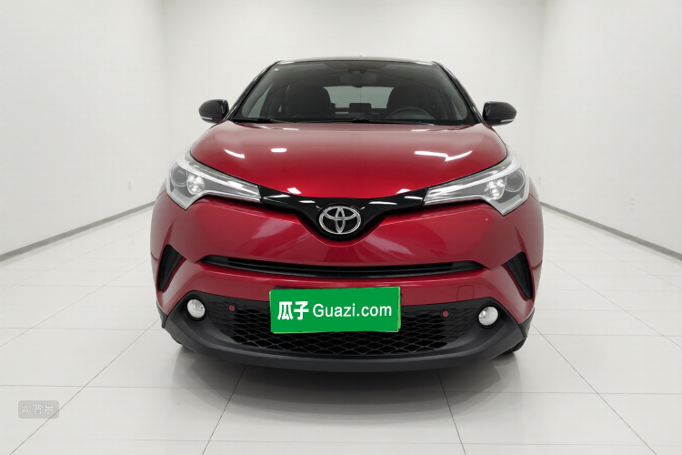 Toyota C-HR 2019 #3 Toyota C-HR 2019 car image #3