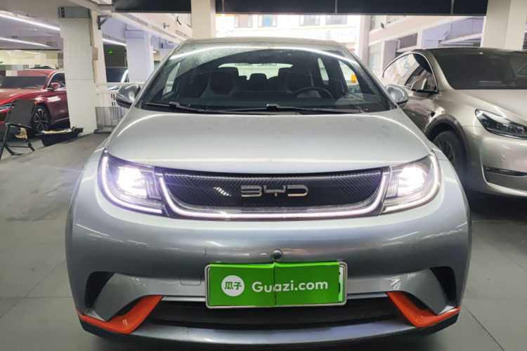 BYD Dolphin 2022 #3 BYD Dolphin 2022 car image #3