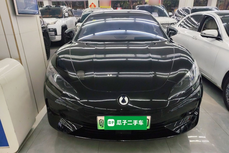 Denza Z9 2024 car image #3