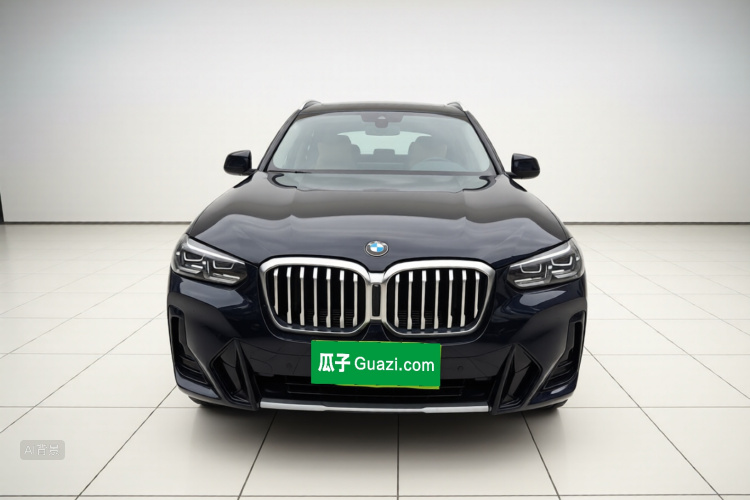 BMW X3 2023 immagine di auto #3